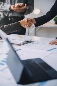 Ochrona środowiska dla firm z branży kosmetycznej: zrównoważony rozwój jako klucz do sukcesu